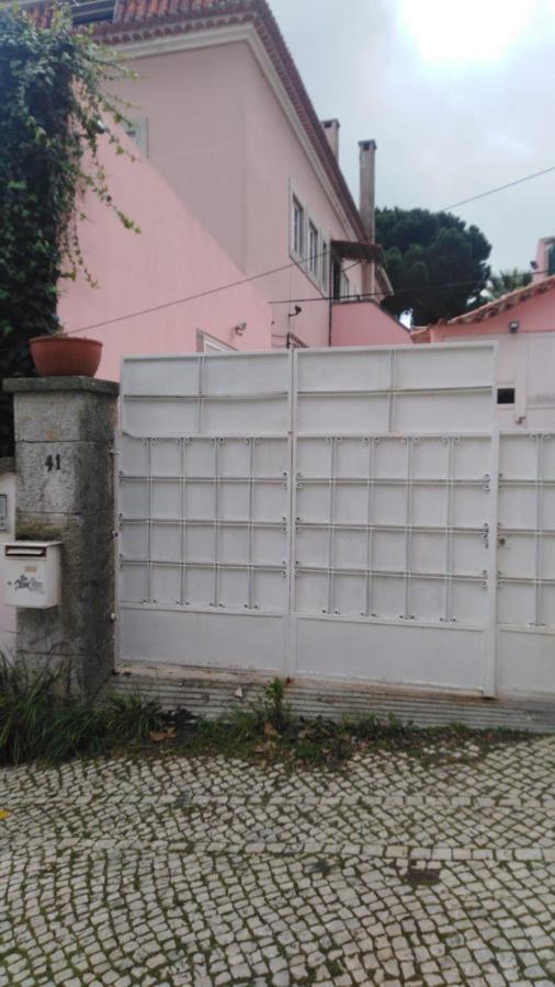 Restelo House Shared Appartment Algés Exterior photo